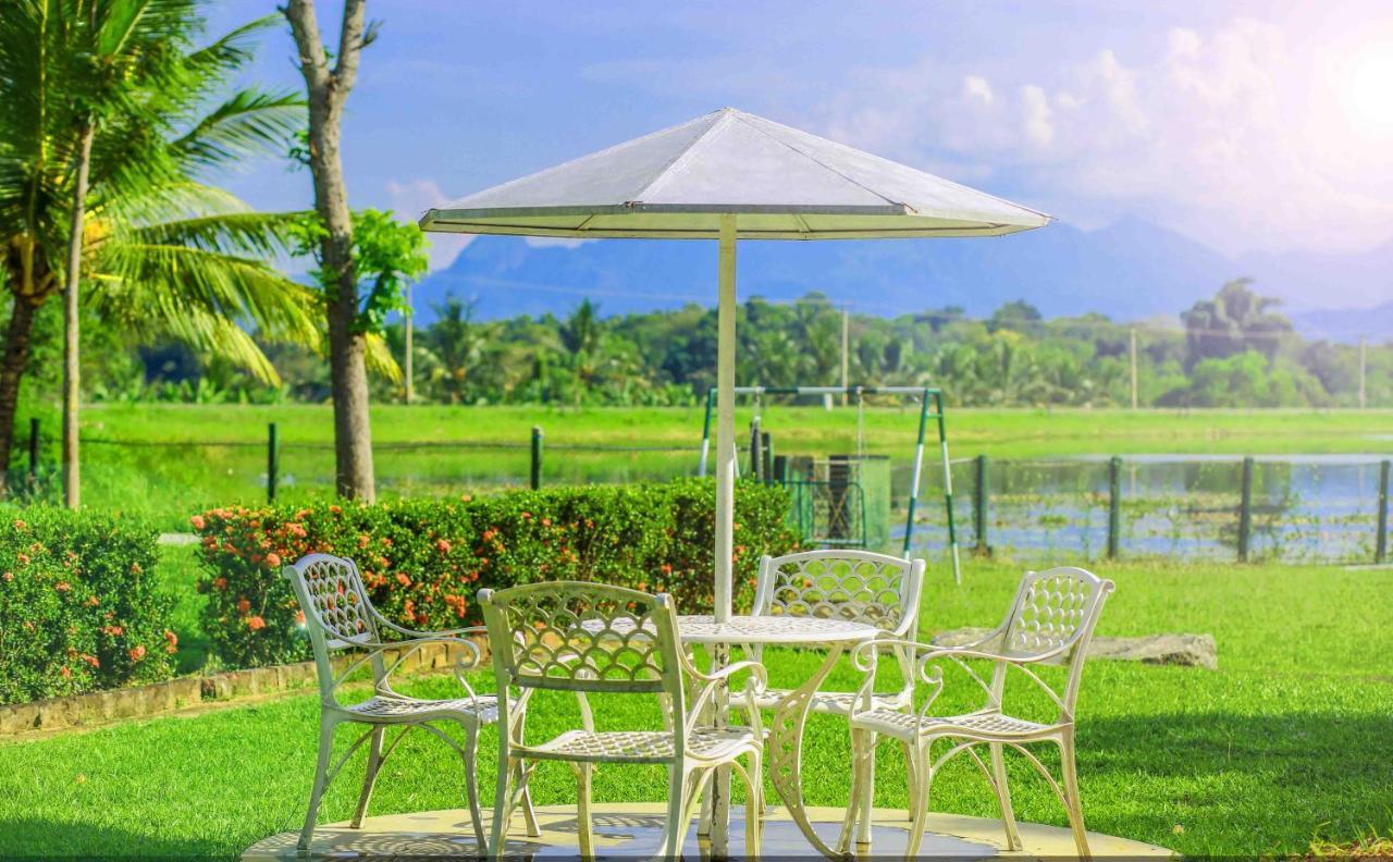 Lavendish Wild Safari Hotel Wasgamuwa Buitenkant foto